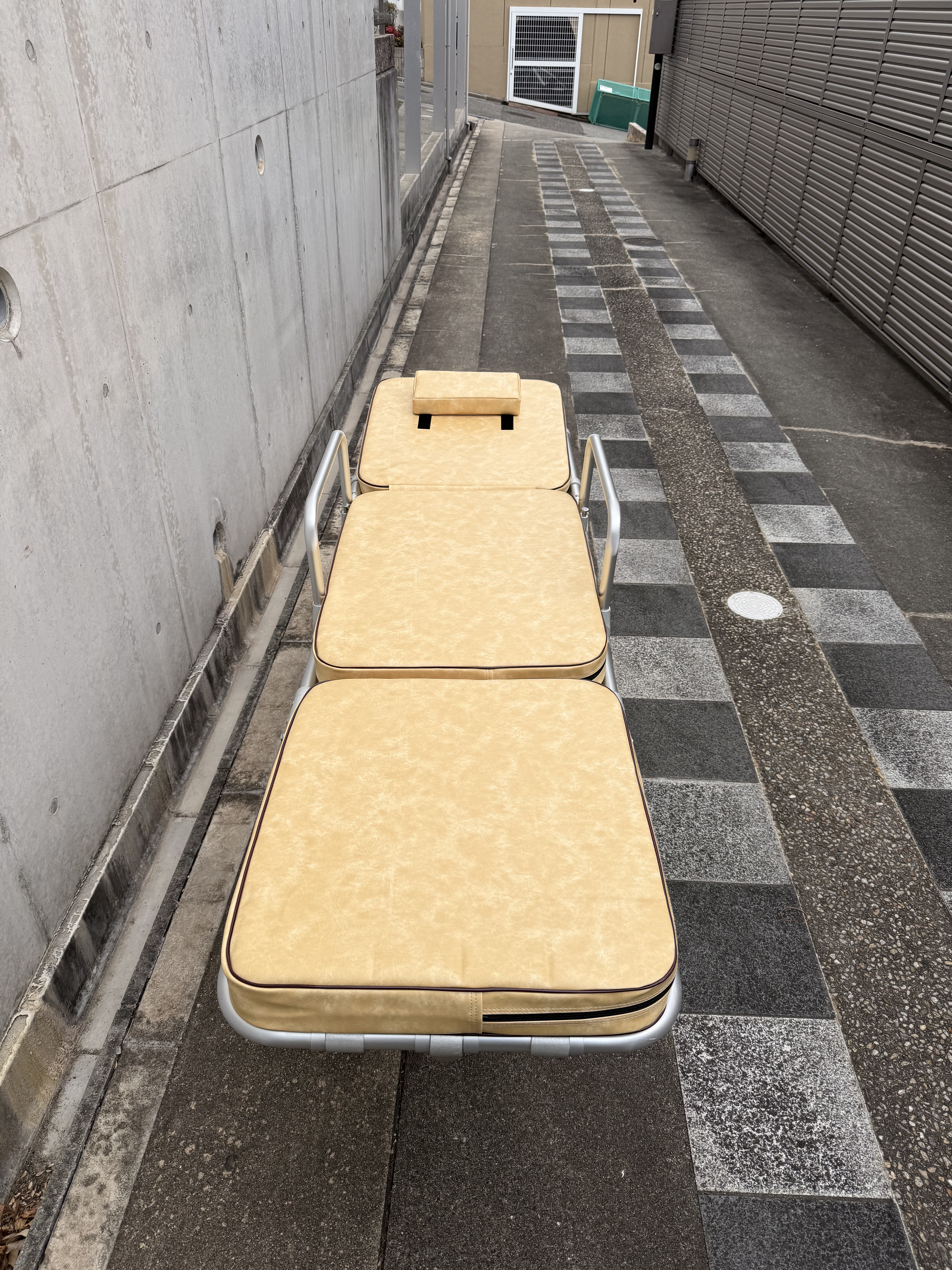 ストレッチャー